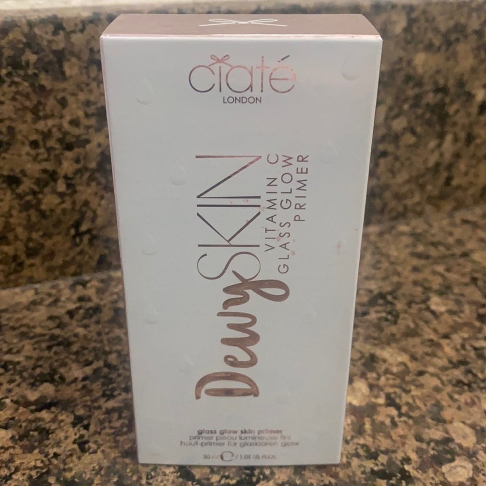 Dewy Skin Vitamin C primer